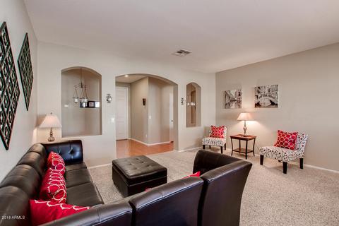 2210 E Iris Dr, Chandler, AZ 85286 photo 5