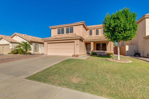 4302 E Raven Rd, Phoenix, AZ 85044 photo 2