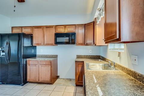 945 E Desert Dr, Phoenix, AZ 85042 photo 12