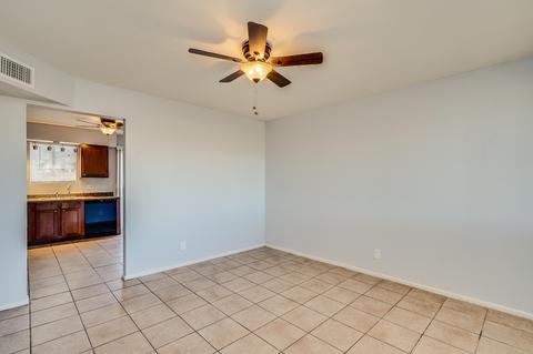 945 E Desert Dr, Phoenix, AZ 85042 photo 4
