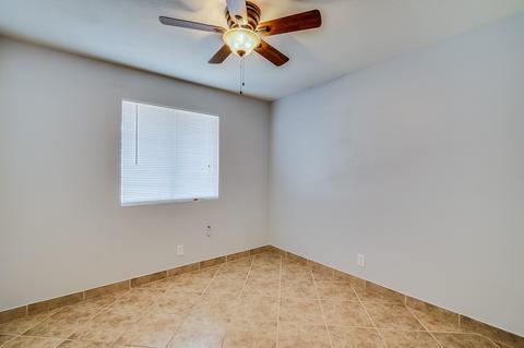 945 E Desert Dr, Phoenix, AZ 85042 photo 18