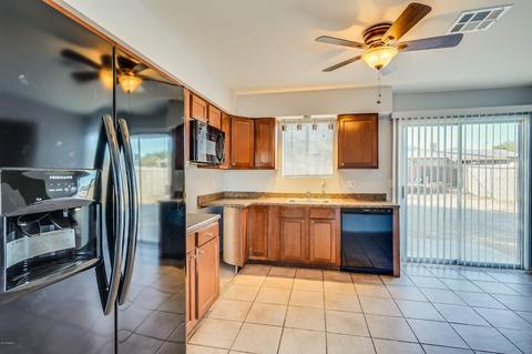 945 E Desert Dr, Phoenix, AZ 85042 photo 8