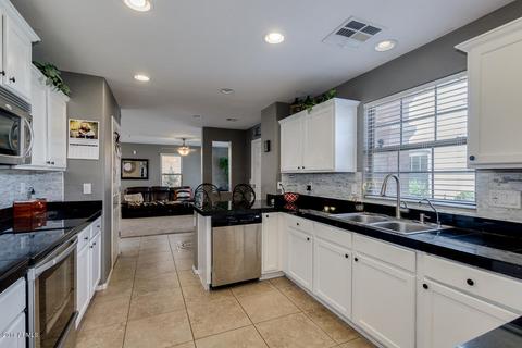 2860 E Megan St, Gilbert, AZ 85295 photo 9