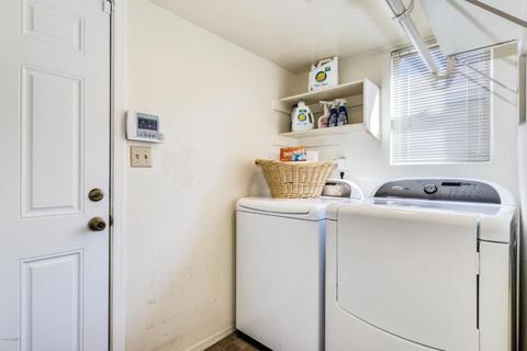3043 E Taro Ln, Phoenix, AZ 85050 photo 19