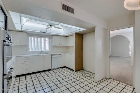 129 E San Miguel Ave, Phoenix, AZ 85012 photo 17