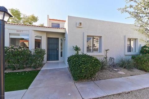 3057 E Cannon Dr, Phoenix, AZ 85028 photo 2