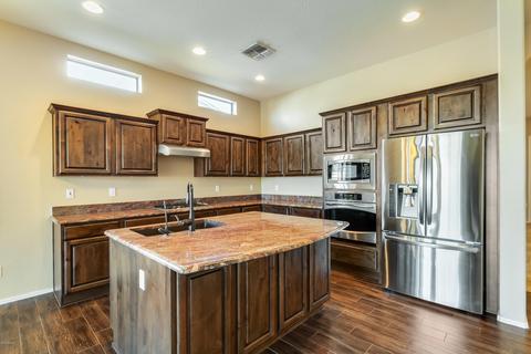 8718 E Jaeger St, Mesa, AZ 85207 photo 2