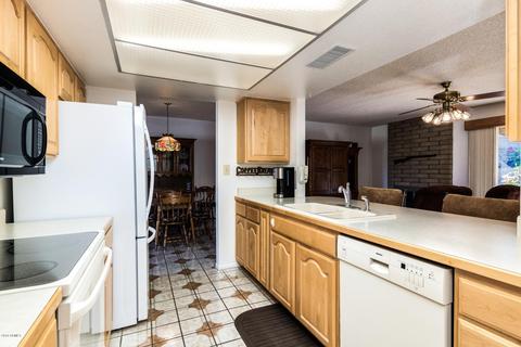2625 E Marilyn Rd, Phoenix, AZ 85032 photo 8