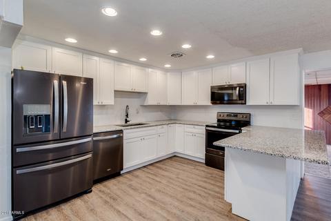 3540 E Voltaire Dr, Phoenix, AZ 85032 photo 10
