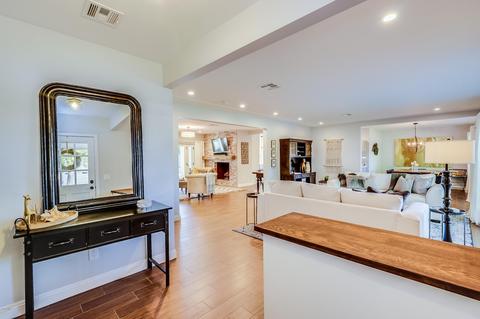 33 W Linger Ln, Phoenix, AZ 85021 photo 8