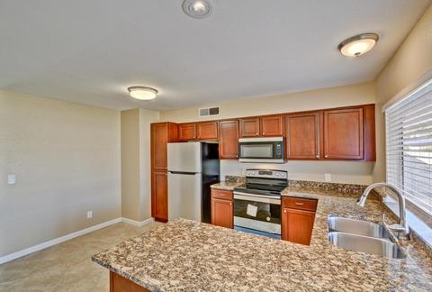 2152 E Claire Dr, Phoenix, AZ 85022 photo 8