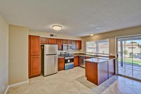 2152 E Claire Dr, Phoenix, AZ 85022 photo 7