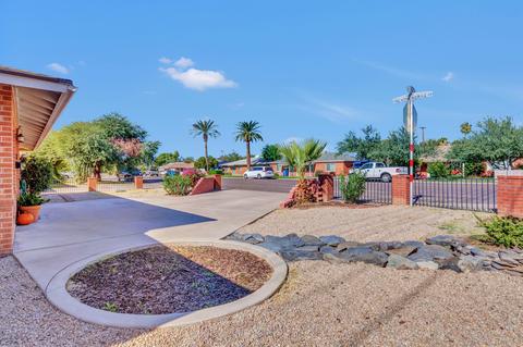 2345 E Heatherbrae Dr, Phoenix, AZ 85016 photo 4