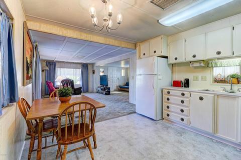 310 S Winterhaven --, Mesa, AZ 85204 photo 3