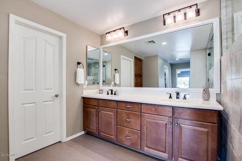 2492 E Hampton Ln, Gilbert, AZ 85295 photo 16