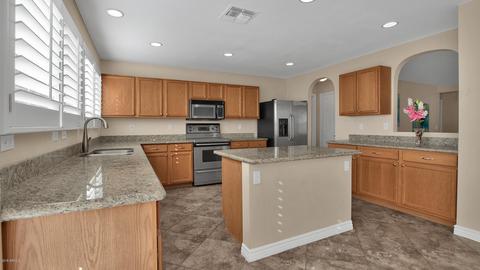 4023 E Rowel Rd, Phoenix, AZ 85050 photo 8