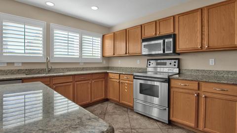 4023 E Rowel Rd, Phoenix, AZ 85050 photo 12