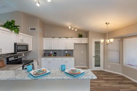 2366 E Cathy Ct, Gilbert, AZ 85296 photo 2