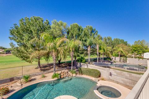 994 S Parkcrest St, Gilbert, AZ 85296 photo 3