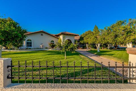 3620 E Indigo Cir, Mesa, AZ 85205 photo 6