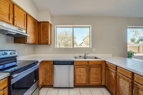 6742 Ensenada St, Mesa, AZ 85205 photo 3