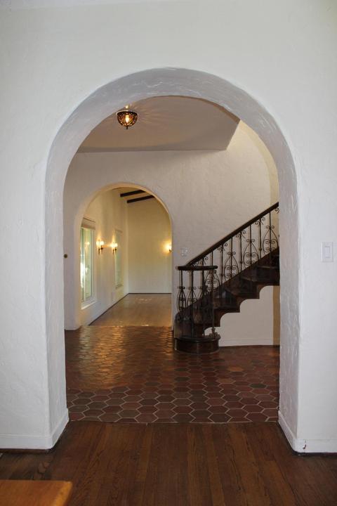 310 E Coronado Rd, Phoenix, AZ 85004 photo 14