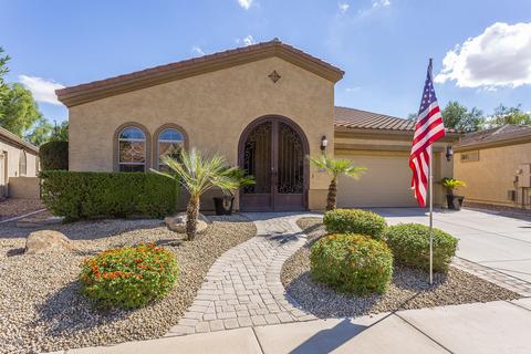 4529 E Blue Spruce Ln E, Gilbert, AZ 85298 photo 1