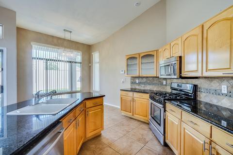 4502 E Meadow Dr, Phoenix, AZ 85032 photo 9