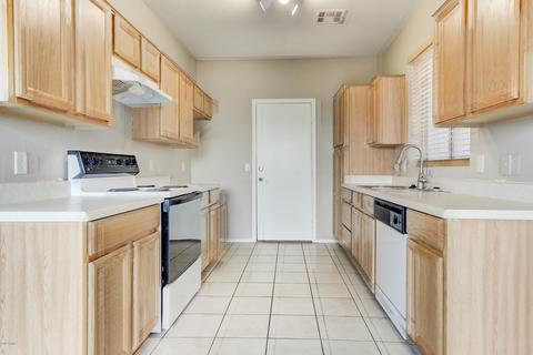 8746 E Kiowa Ave, Mesa, AZ 85209 photo 2