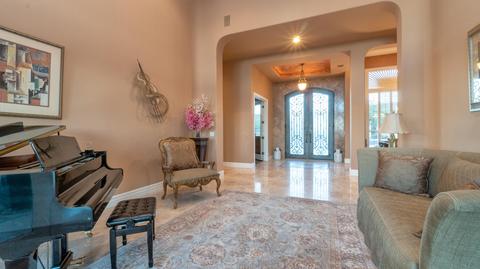 347 E Windmere Dr, Phoenix, AZ 85048 photo 7