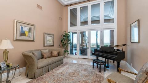 347 E Windmere Dr, Phoenix, AZ 85048 photo 8