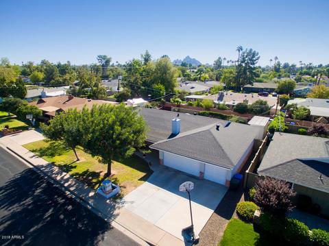5131 E Weldon Ave, Phoenix, AZ 85018 photo 2