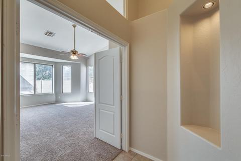 4635 E Via Montoya Dr, Phoenix, AZ 85050 photo 10