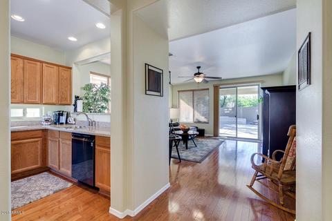 41260 N Sutter Ln, Anthem, AZ 85086 photo 4
