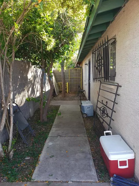 2554 E Mobile Ln, Phoenix, AZ 85040 photo 5