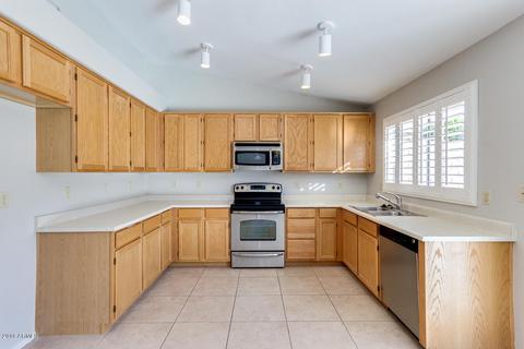 6359 E Virginia St, Mesa, AZ 85215 photo 2