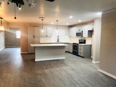 4023 N 78 Dr, Phoenix, AZ 85033 photo 1