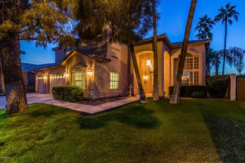 826 S Copper Key Ct, Gilbert, AZ 85233 photo 4