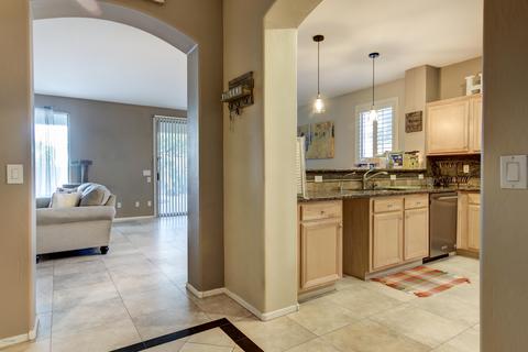 1818 E Valencia Dr, Phoenix, AZ 85042 photo 13