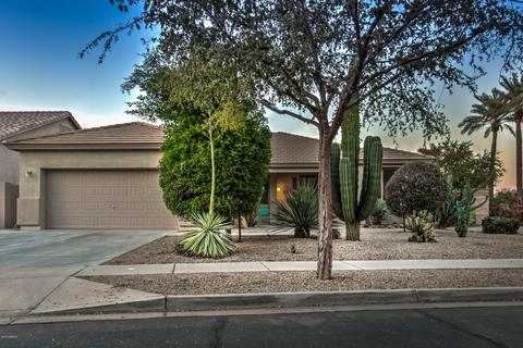 1818 E Valencia Dr, Phoenix, AZ 85042 photo 1