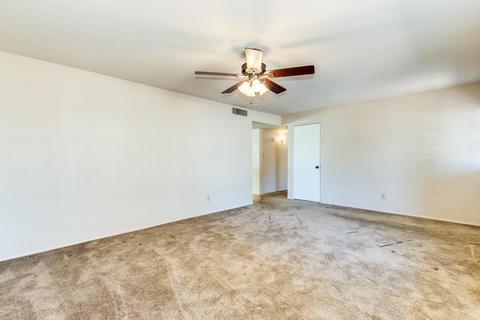 11621 S Half Moon Dr, Phoenix, AZ 85044 photo 9