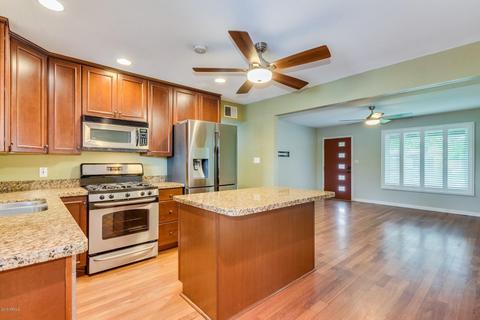 5729 N 12th Pl, Phoenix, AZ 85014 photo 8