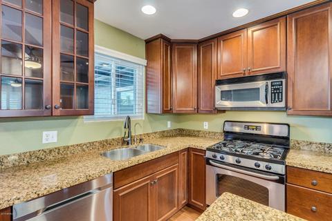 5729 N 12th Pl, Phoenix, AZ 85014 photo 9