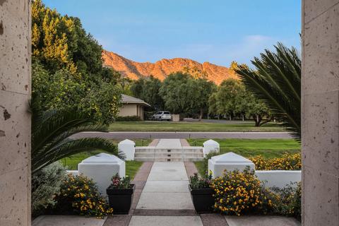5337 E Arcadia Ln, Phoenix, AZ 85018 photo 1