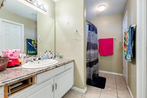 1004 E Grove St, Phoenix, AZ 85040 photo 13