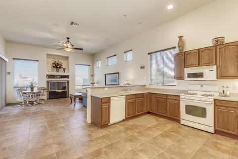 710 E Desert Ranch Rd, Phoenix, AZ 85086 photo 9