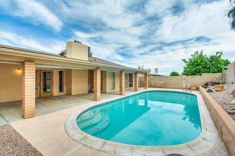 2219 E Christy Dr, Phoenix, AZ 85028 photo 4