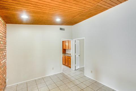 2219 E Christy Dr, Phoenix, AZ 85028 photo 20