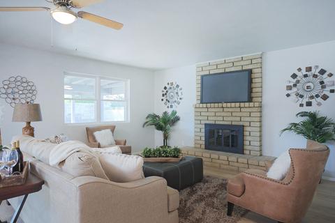 1319 E Harmony Cir, Mesa, AZ 85204 photo 3