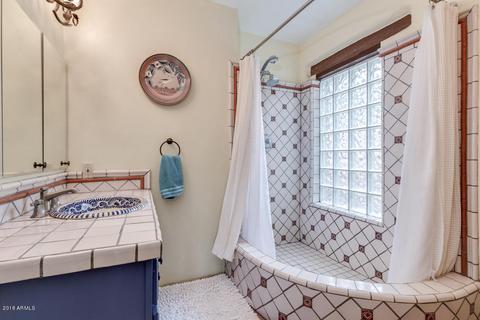 3831 Equestrian Trl, Phoenix, AZ 85044 photo 5